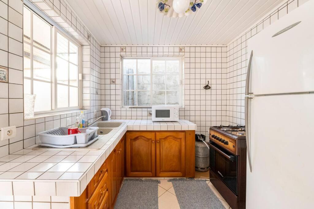 Chaine Lodge Maison Entiere Free Parking & Wifi 3Min De L'Aeroport Faaa Exterior photo